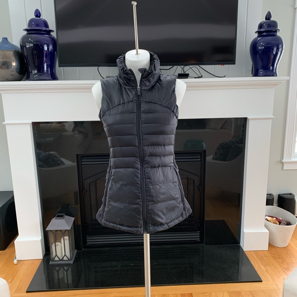 LULULEMON VEST